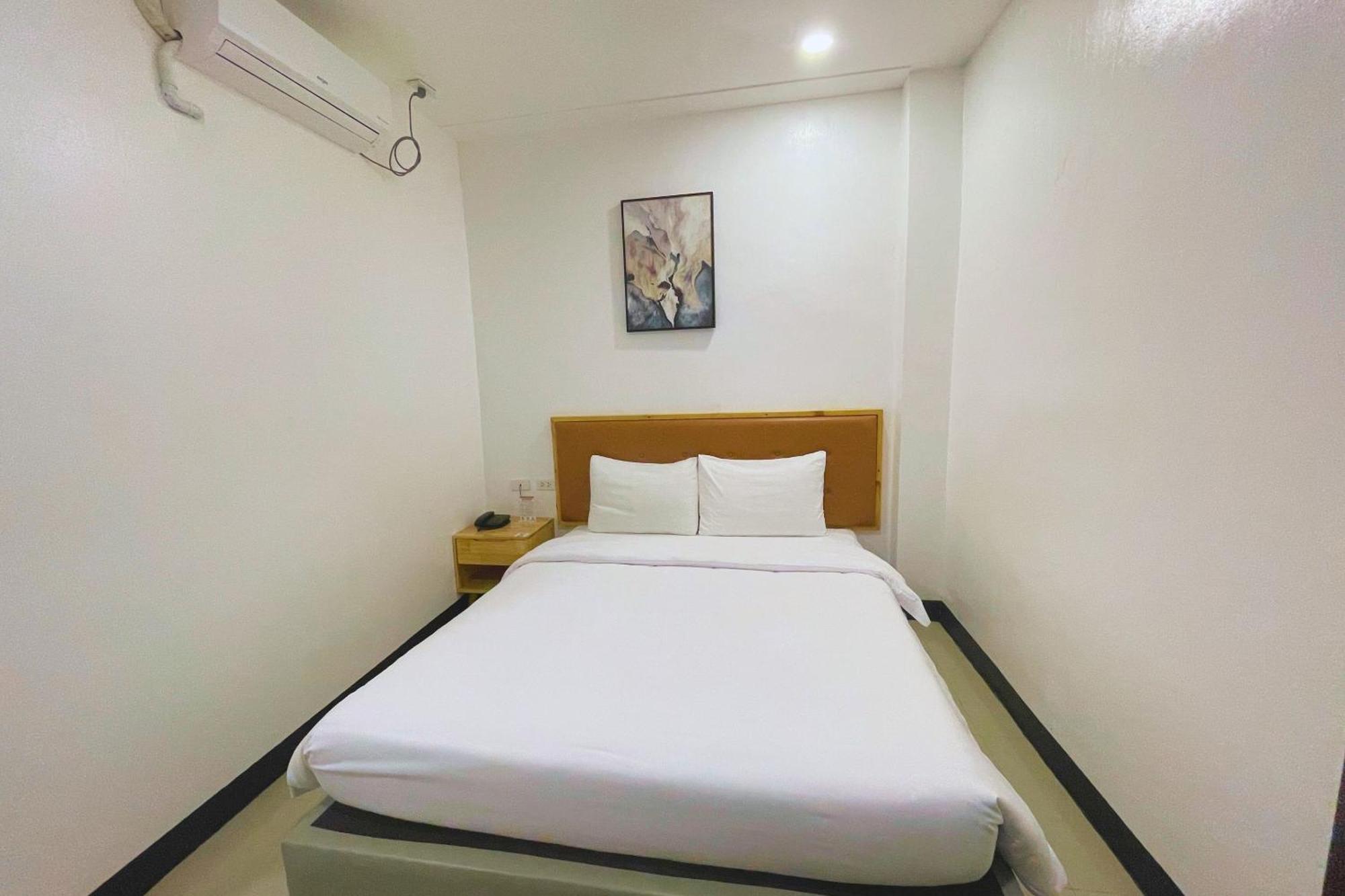 Hotel Halo Angeles City Quarto foto